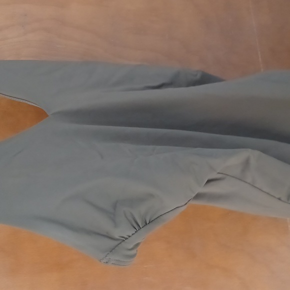 Everlane The V Neck One Piece - Picture 8 of 12